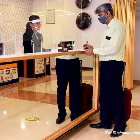 Oyo 1021 Hotel Gayatri Residency Tirath Exteriér fotografie